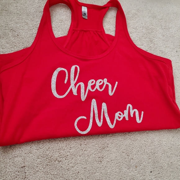 Clothes - Picture 8 of 16